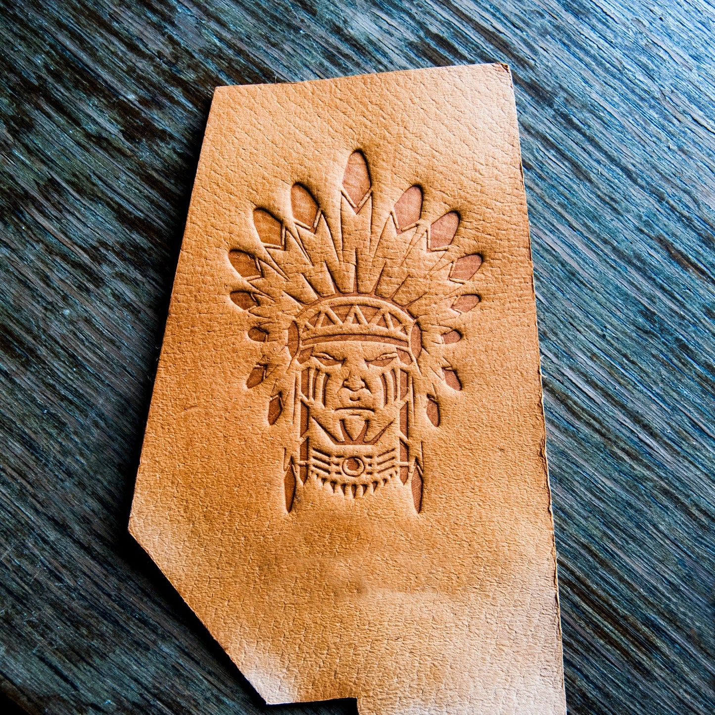Leather Indian Chief Stamp: 4cm x 5,7cm (1,57 inch x 2.24 inch) - Delrin Material